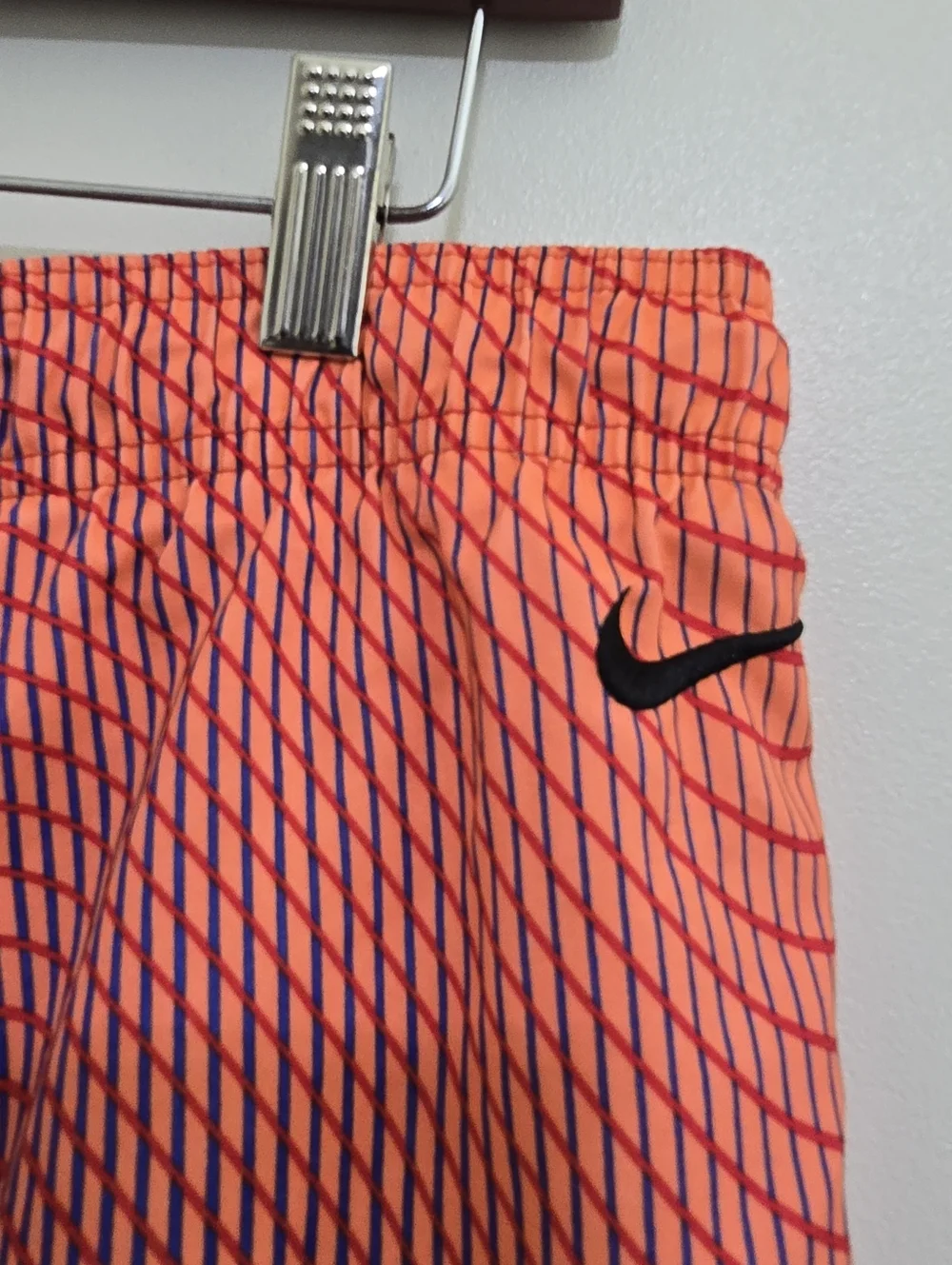 NIKE size Large  Board Shorts Mesh Lined Riptide‎ Volley Swim Trunks Orange